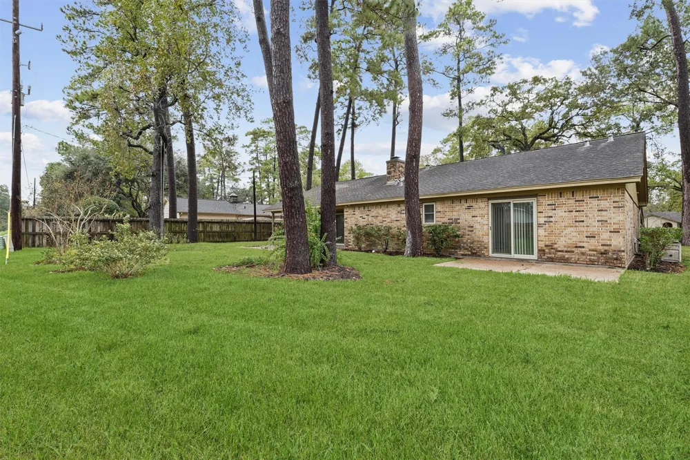 714 Golden Bear Lane Kingwood, TX 77339