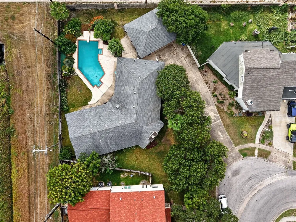 6818 Sahara Drive Corpus Christi, TX 78412