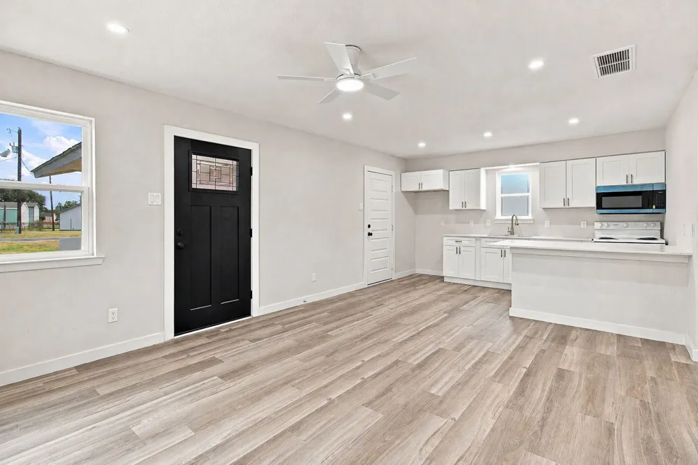 1504 Coral Cut Off Pelican Bay, TX 76020