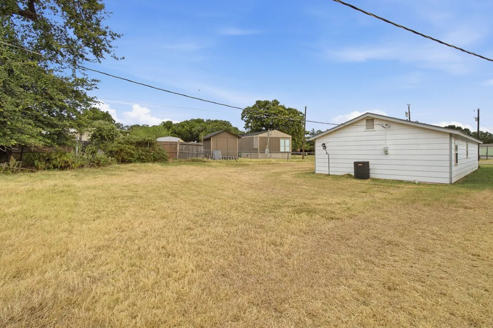 1504 Coral Cut Off Pelican Bay, TX 76020