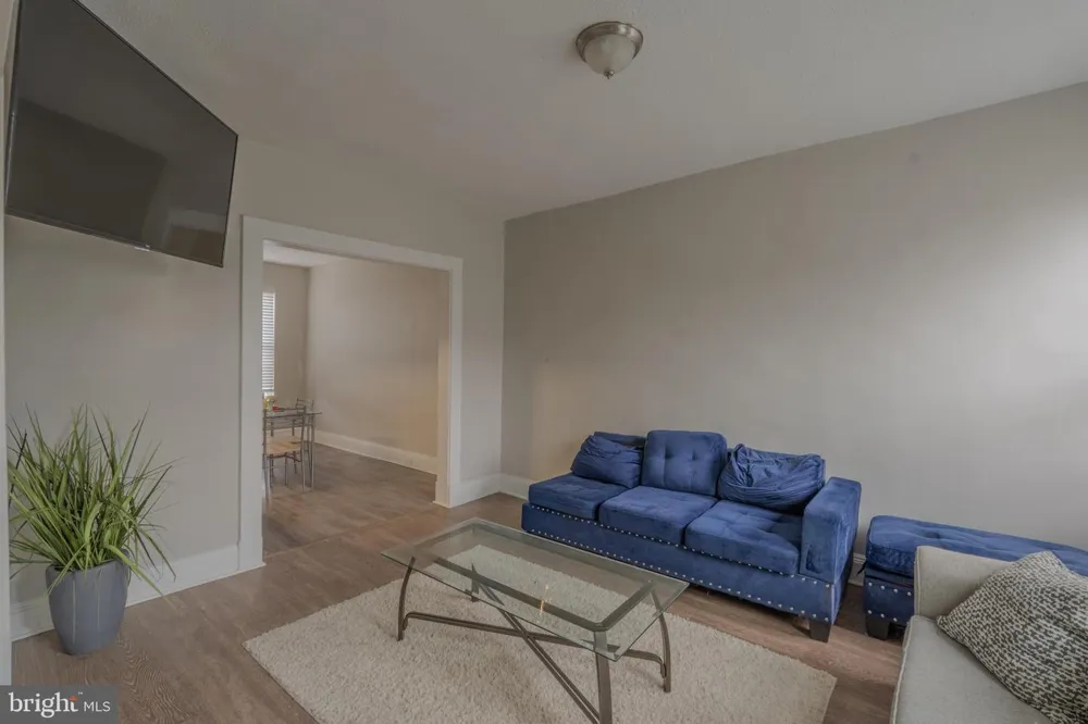 4909 LITCHFIELD AVENUE Baltimore, MD 21215