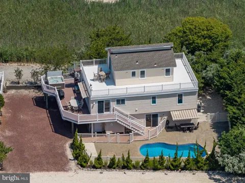 1120 LONG BEACH BLVD