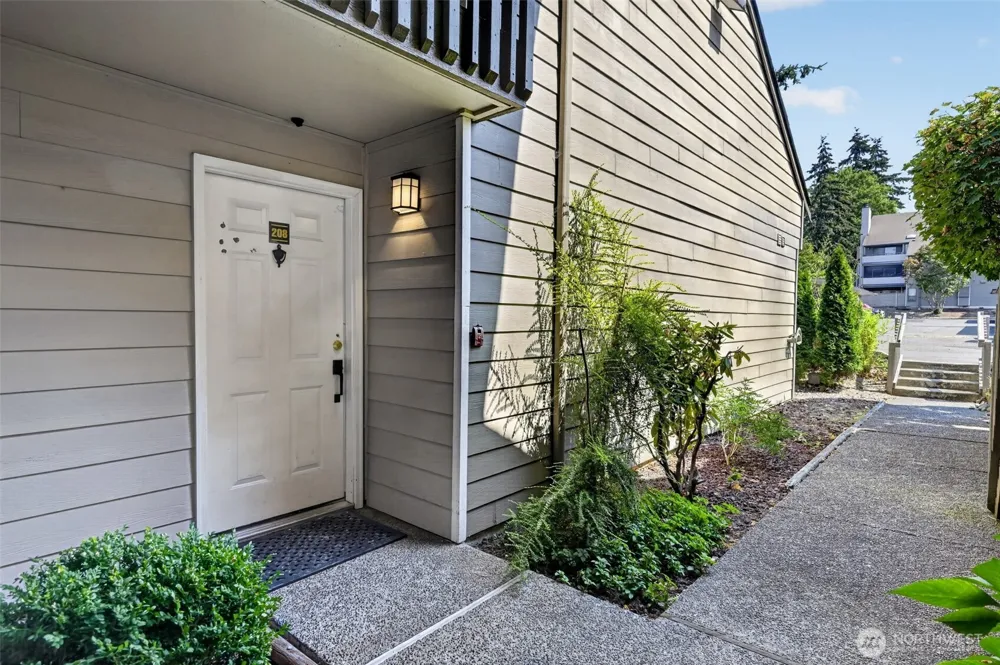 2508 S 317th Street #208 Federal Way, WA 98003