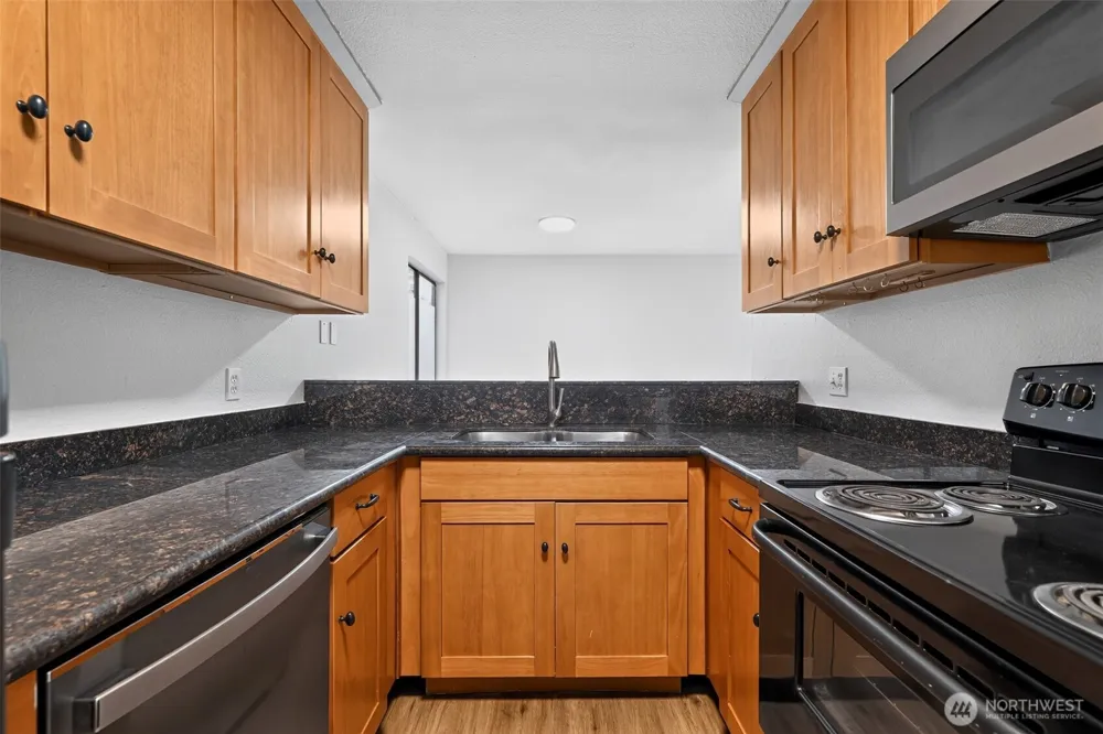2508 S 317th Street #208 Federal Way, WA 98003