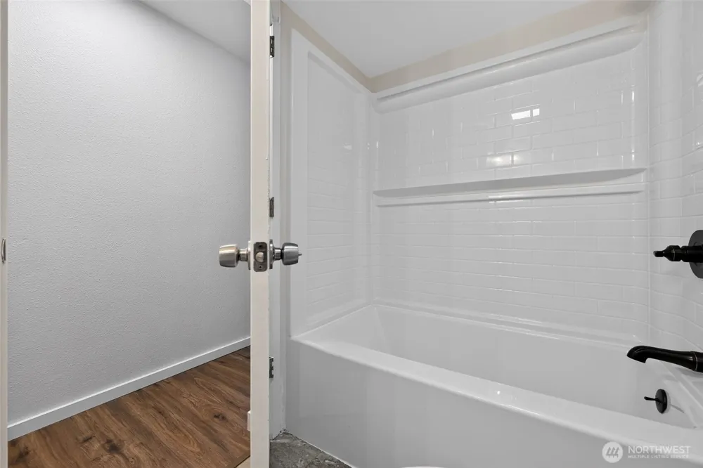2508 S 317th Street #208 Federal Way, WA 98003