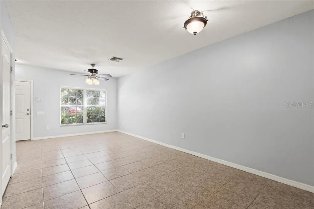 2369 LAKE WOODBERRY CIRCLE Brandon, FL 33510