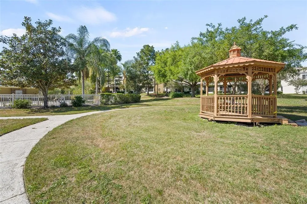 2369 LAKE WOODBERRY CIRCLE Brandon, FL 33510