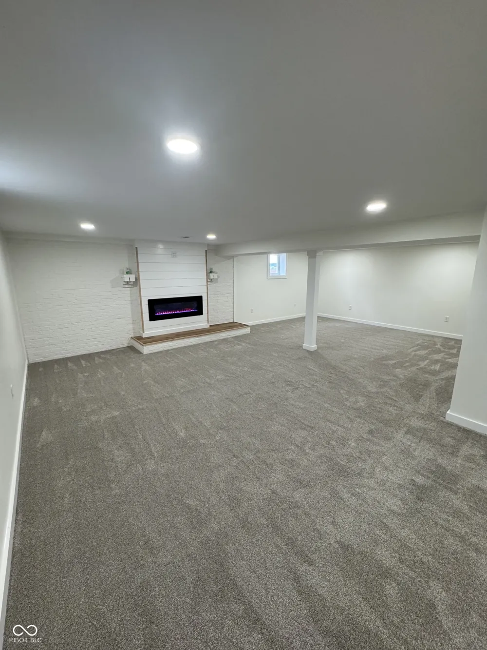 3218 W 260 N ROAD Covington, IN 47932