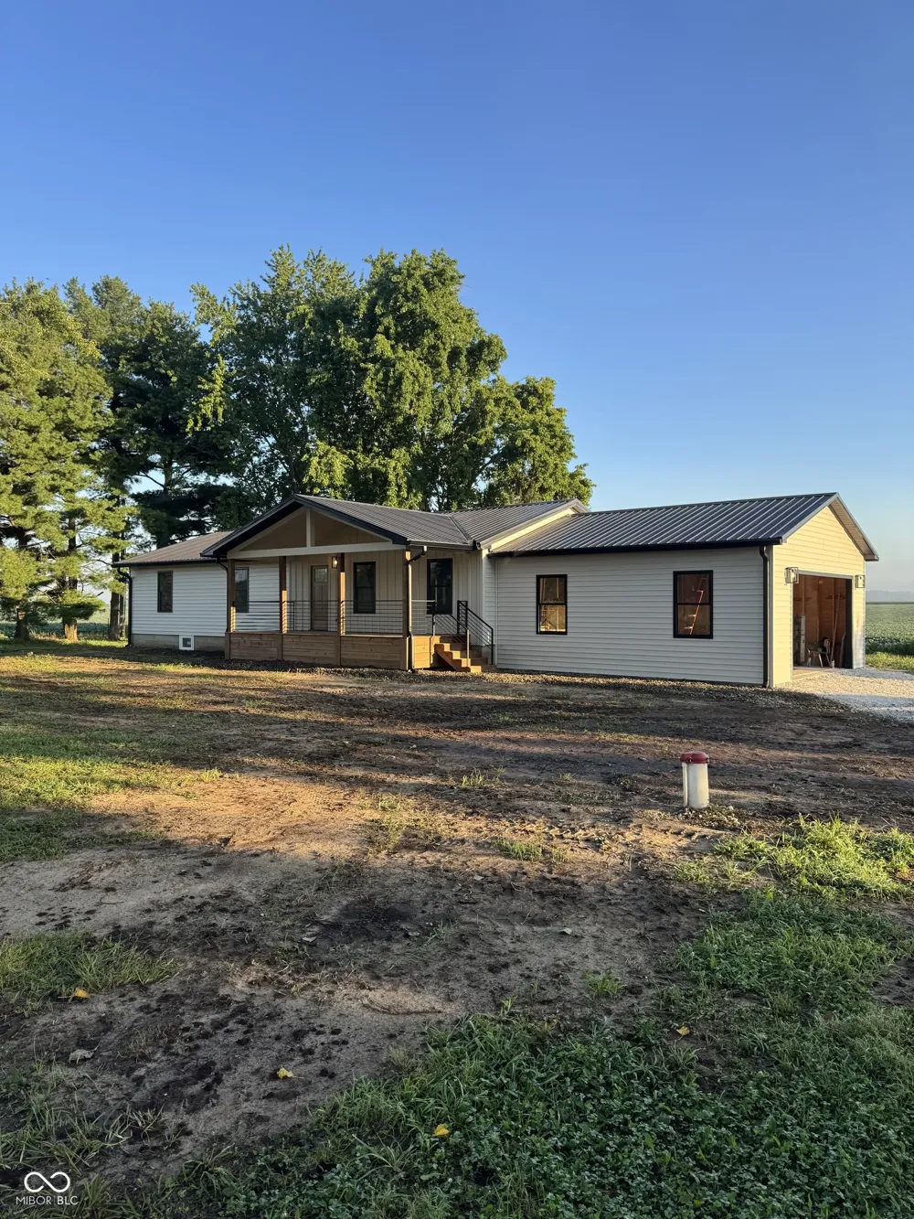 3218 W 260 N ROAD Covington, IN 47932