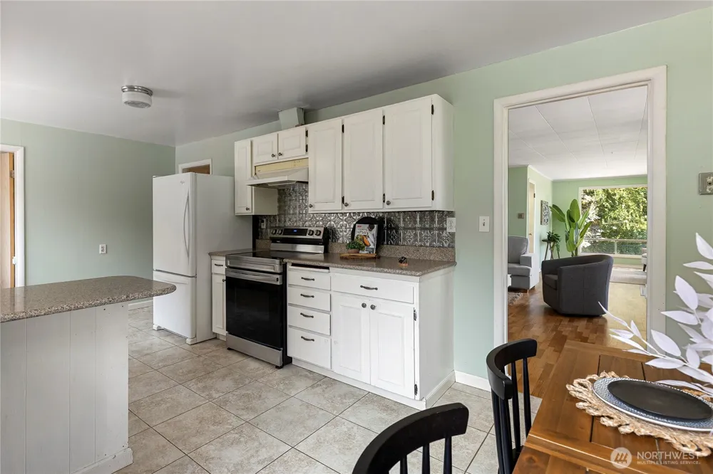 20509 State Highway 305 NE Poulsbo, WA 98370