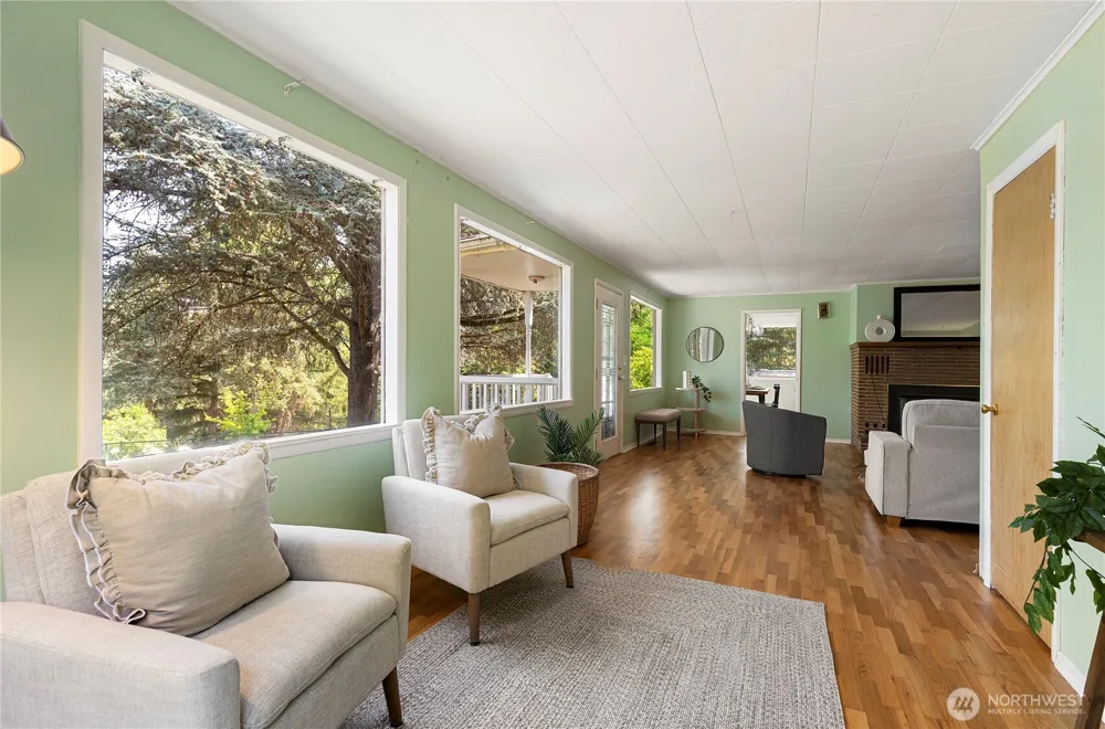 20509 State Highway 305 NE Poulsbo, WA 98370