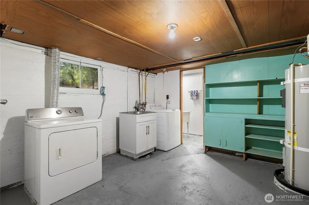 20509 State Highway 305 NE Poulsbo, WA 98370