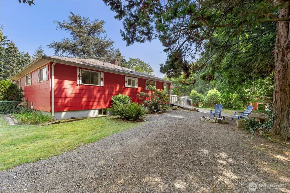20509 State Highway 305 NE Poulsbo, WA 98370
