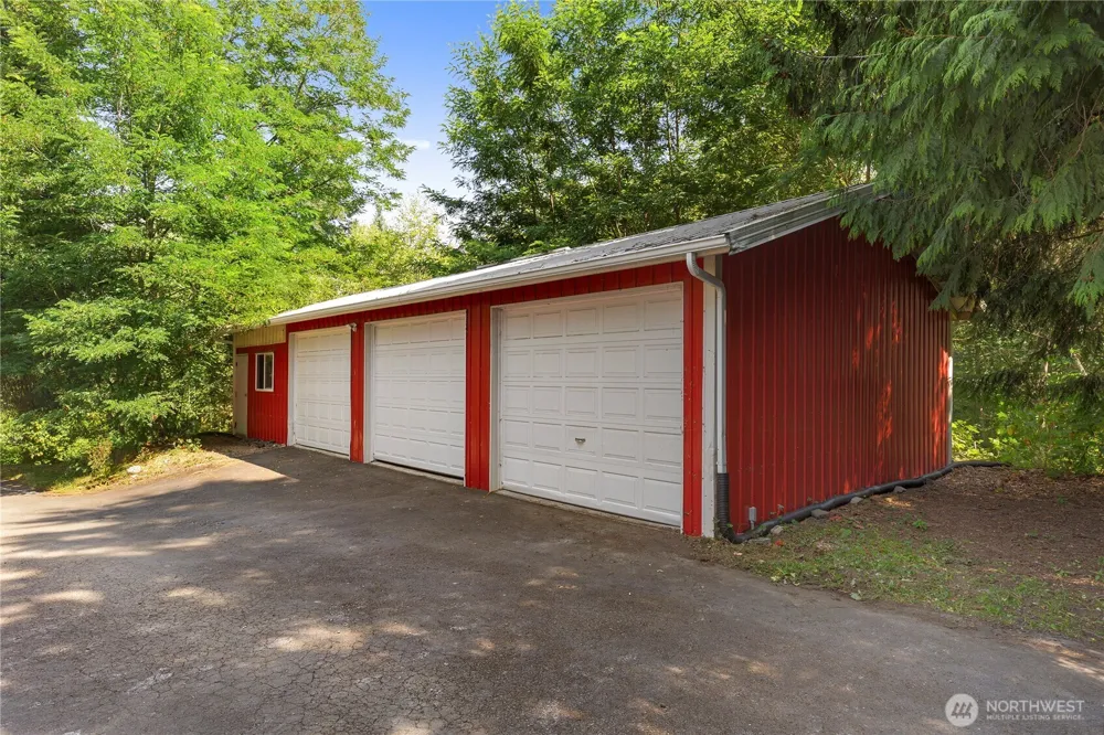 20509 State Highway 305 NE Poulsbo, WA 98370