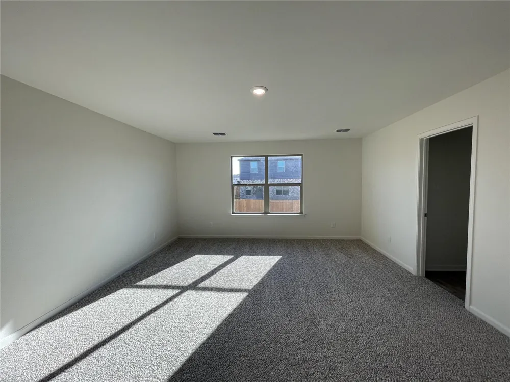 2103 Hialeah Drive Seagoville, TX 75159