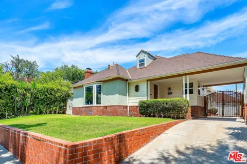 3439 W 84th Place