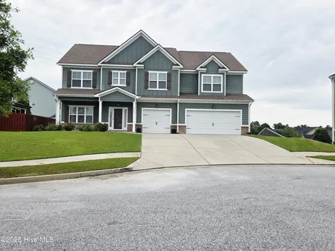 2105 Thornbury Cove