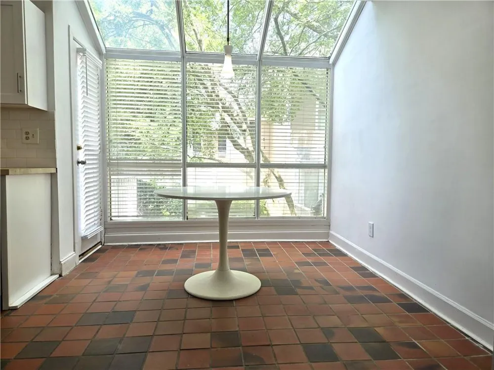 7500 Roswell Road #75 Sandy Springs, GA 30350