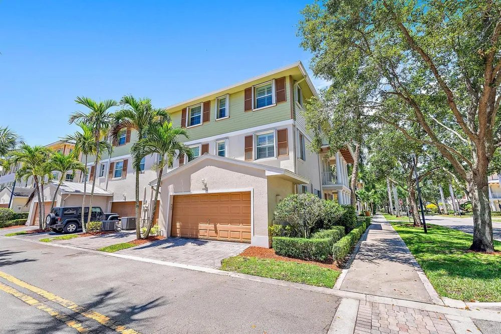 4225 E Main Street Jupiter, FL 33458