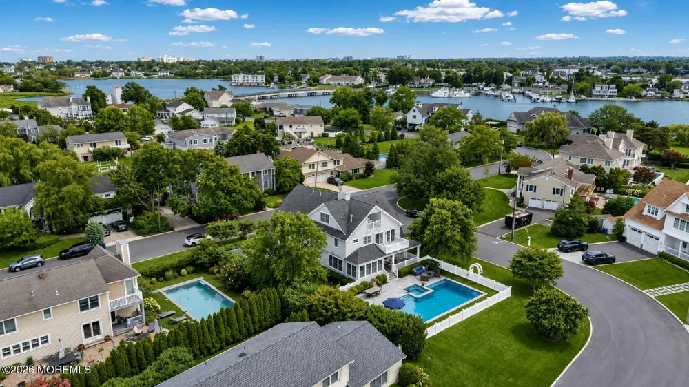 29 Lori Road Monmouth Beach, NJ 07750
