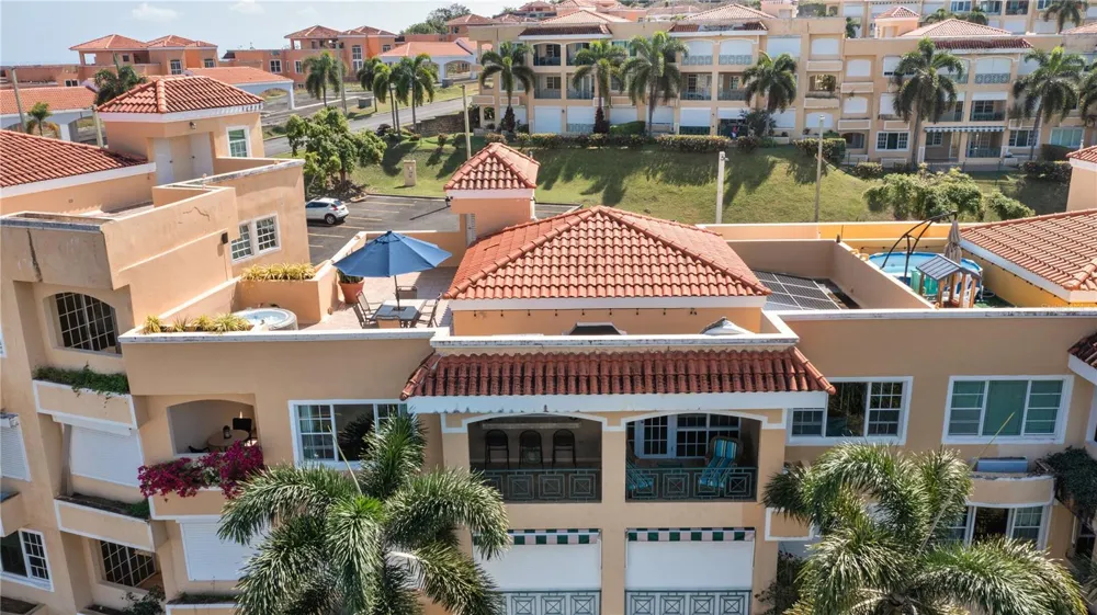 1 COSTA DORADA #B303 Rio Grande, PR 00745