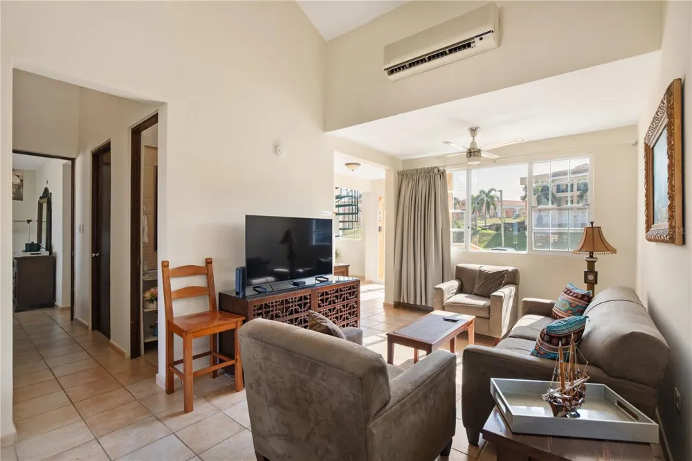 1 COSTA DORADA #B303 Rio Grande, PR 00745