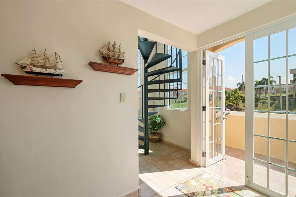 1 COSTA DORADA #B303 Rio Grande, PR 00745