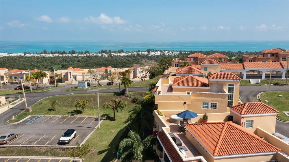 1 COSTA DORADA #B303 Rio Grande, PR 00745