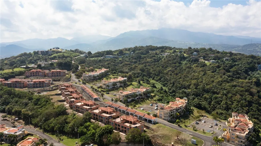 1 COSTA DORADA #B303 Rio Grande, PR 00745