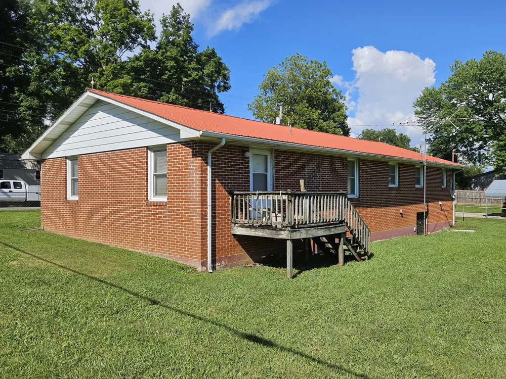 299 Mountain St Doyle, TN 38559