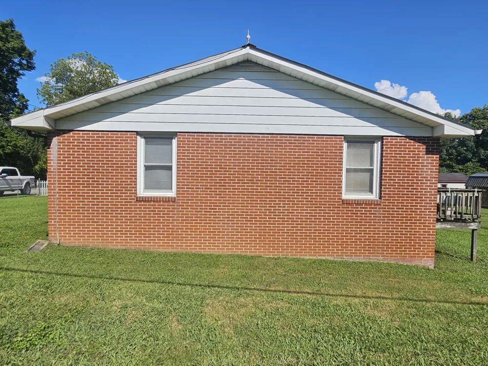 299 Mountain St Doyle, TN 38559