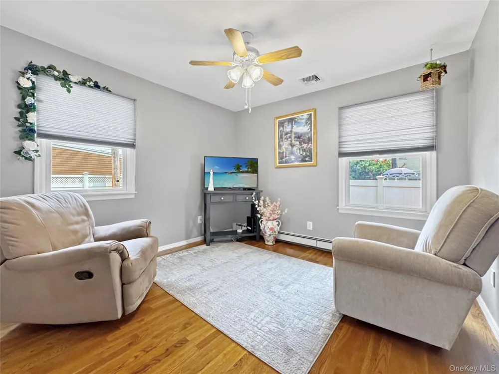 2810 Charles Road Wantagh, NY 11793