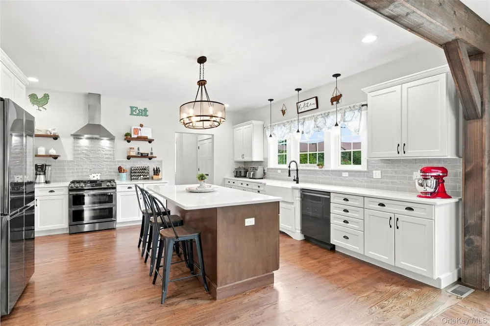 158 Reiss Road Middletown, NY 10940