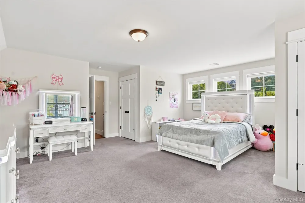 158 Reiss Road Middletown, NY 10940