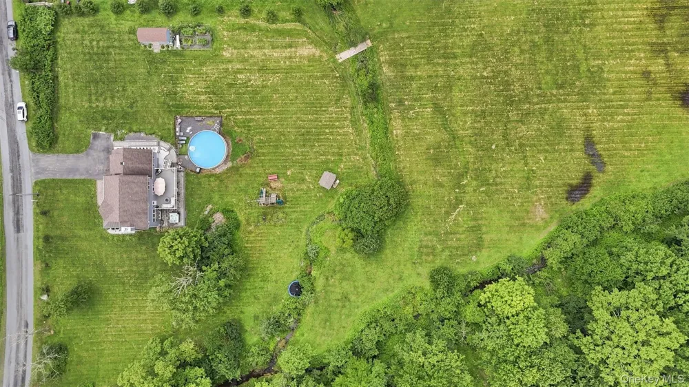 158 Reiss Road Middletown, NY 10940