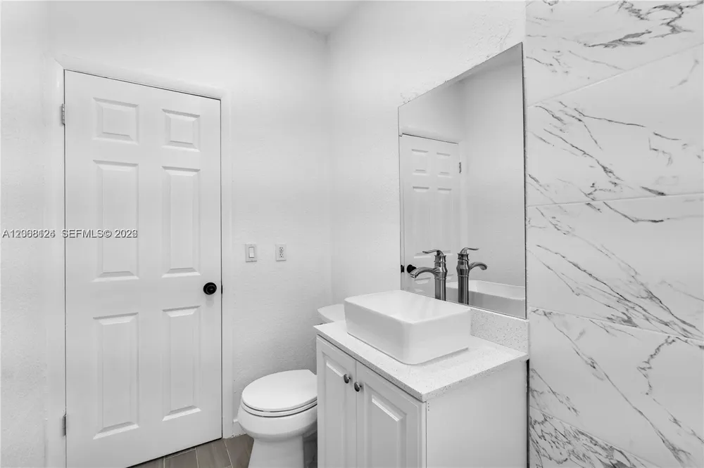 1175 NW 133rd St North Miami, FL 33168