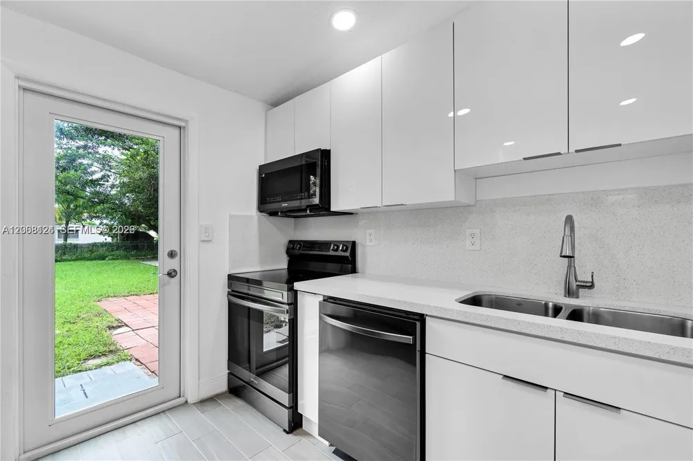 1175 NW 133rd St North Miami, FL 33168