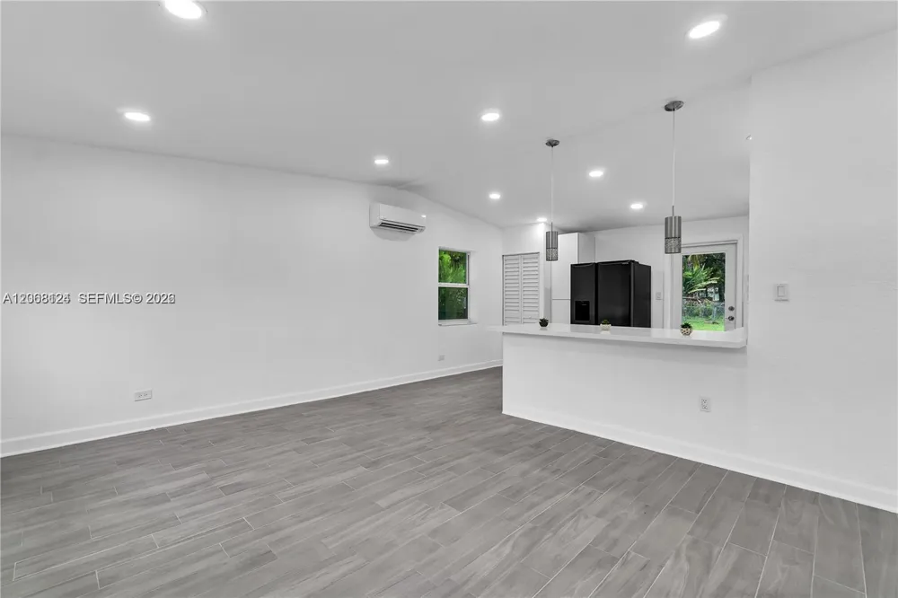 1175 NW 133rd St North Miami, FL 33168