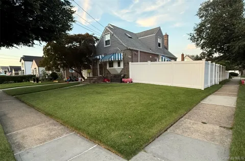 71 Ribbon Street