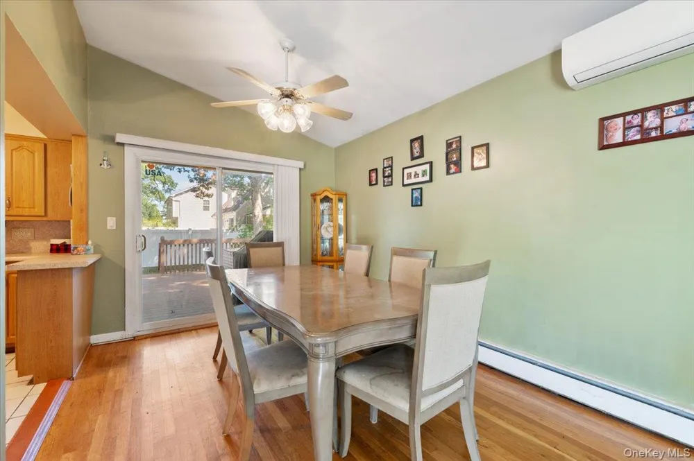 369 Central Avenue Deer Park, NY 11729
