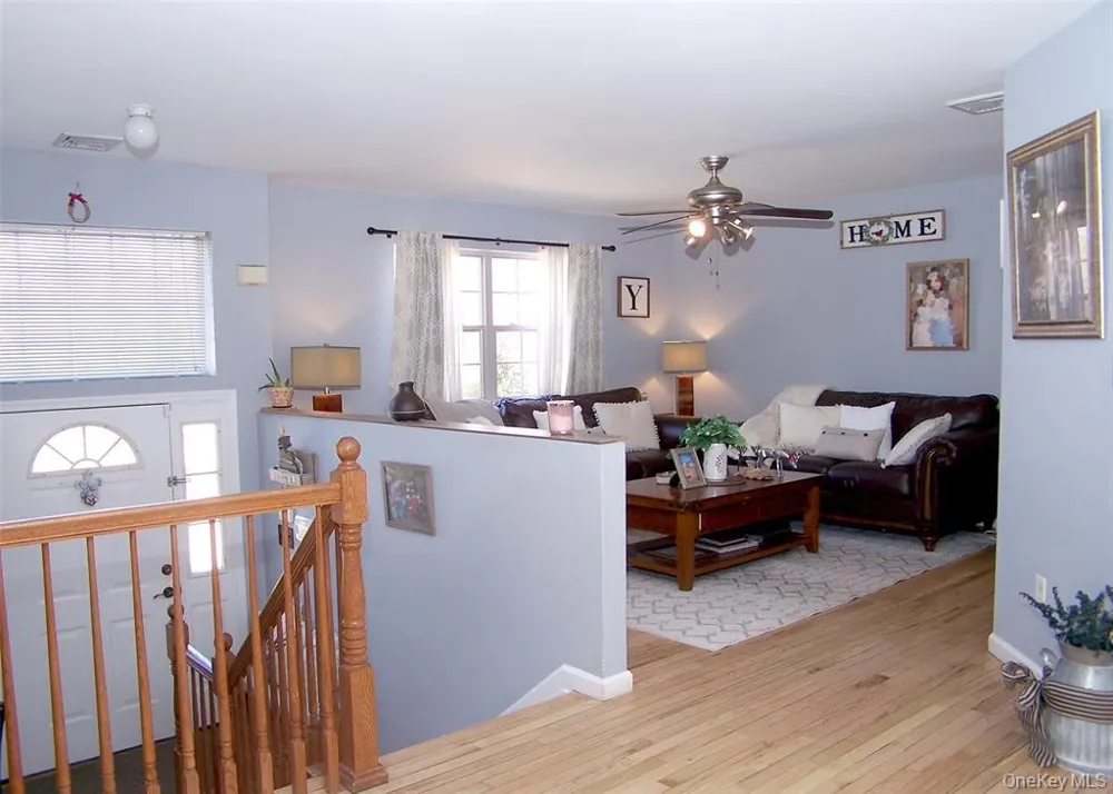 11 Doral Lane Yaphank, NY 11980