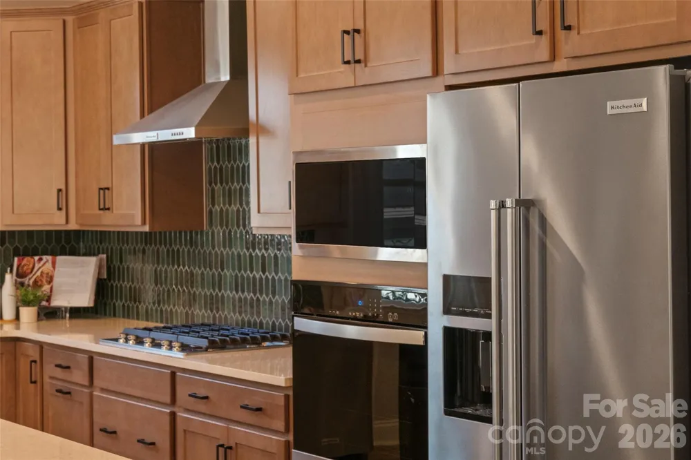 6042 Bella Vista Drive Denver, NC 28037