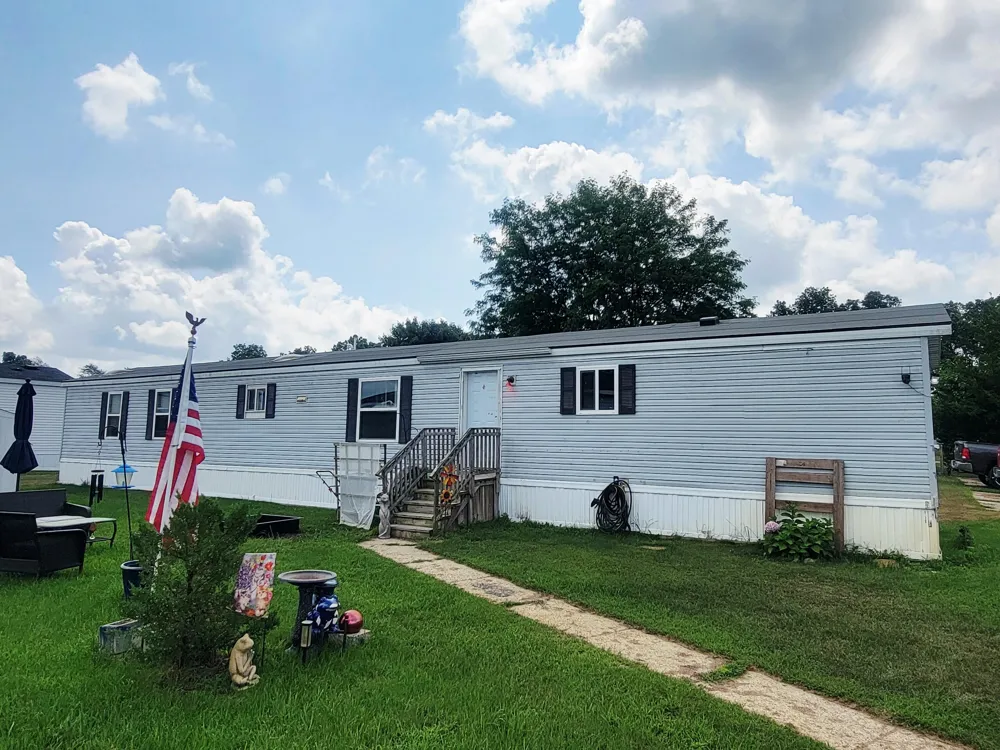 1194 W Grey Court Wayland, MI 49348
