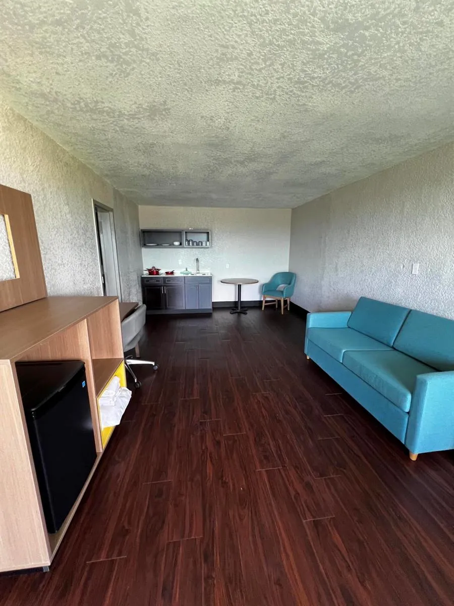 3224 S US Hwy 1 Fort Pierce, FL 34982