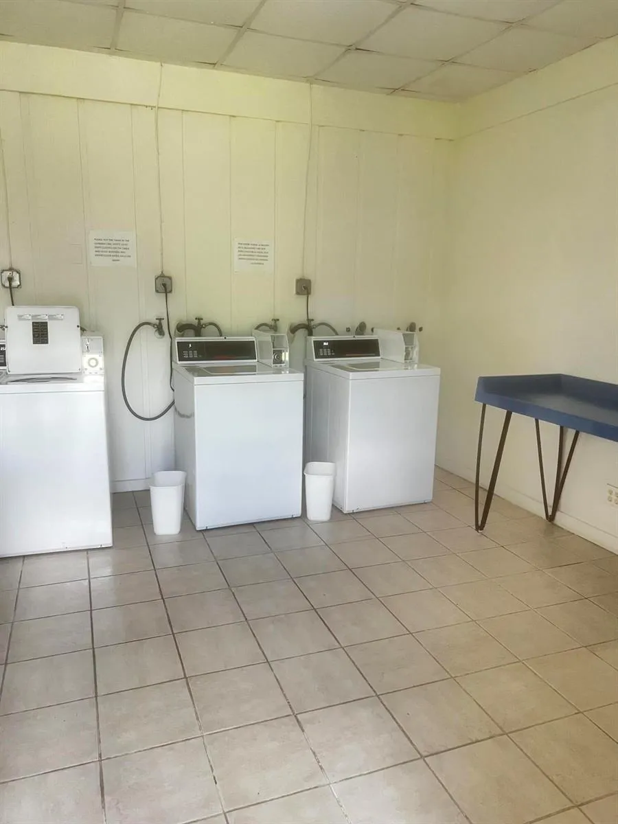 3224 S US Hwy 1 Fort Pierce, FL 34982