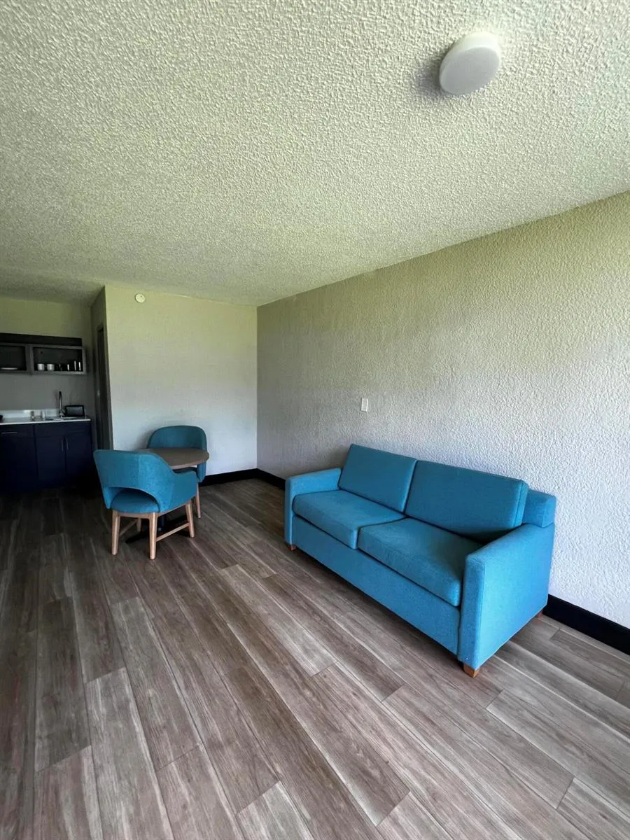 3224 S US Hwy 1 Fort Pierce, FL 34982