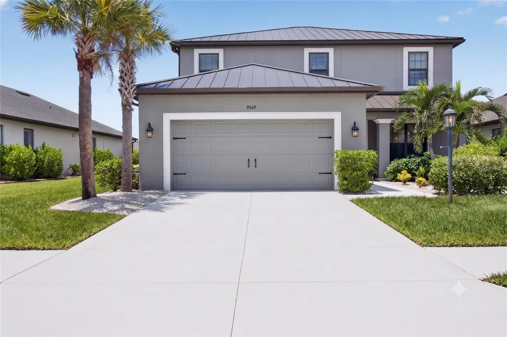 9069 LUNA LANE Sarasota, FL 34241