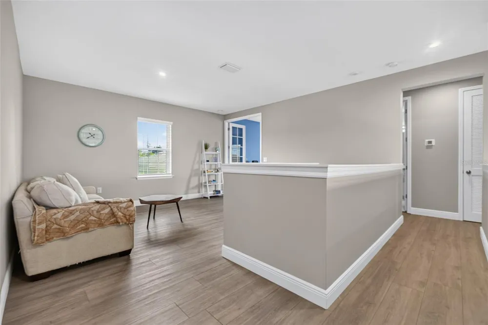9069 LUNA LANE Sarasota, FL 34241