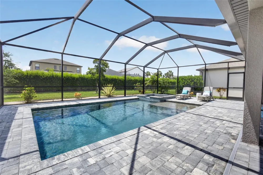 9069 LUNA LANE Sarasota, FL 34241