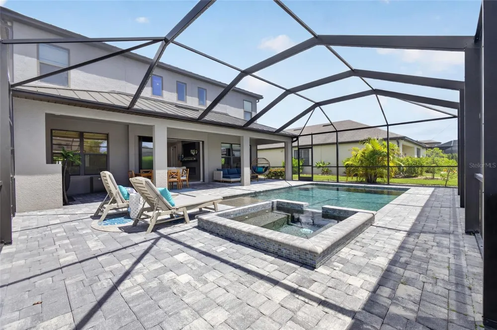 9069 LUNA LANE Sarasota, FL 34241